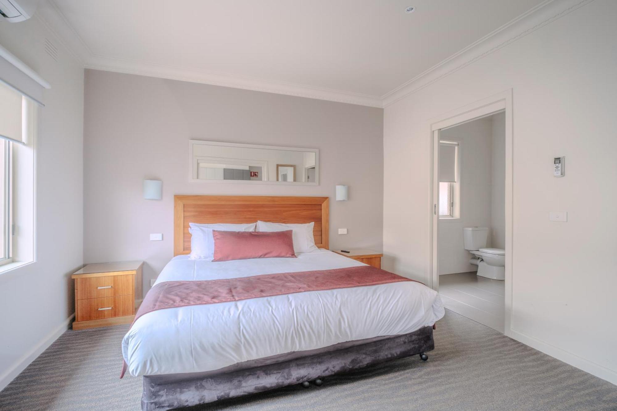 The Wyndhamere Motel Shepparton Extérieur photo