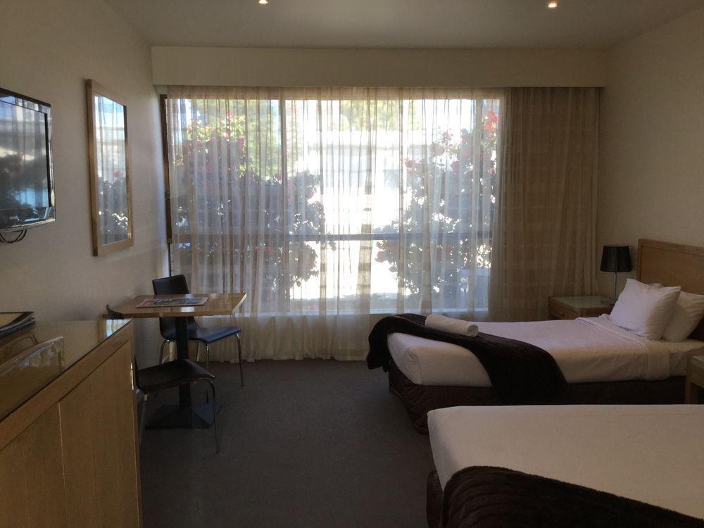 The Wyndhamere Motel Shepparton Extérieur photo