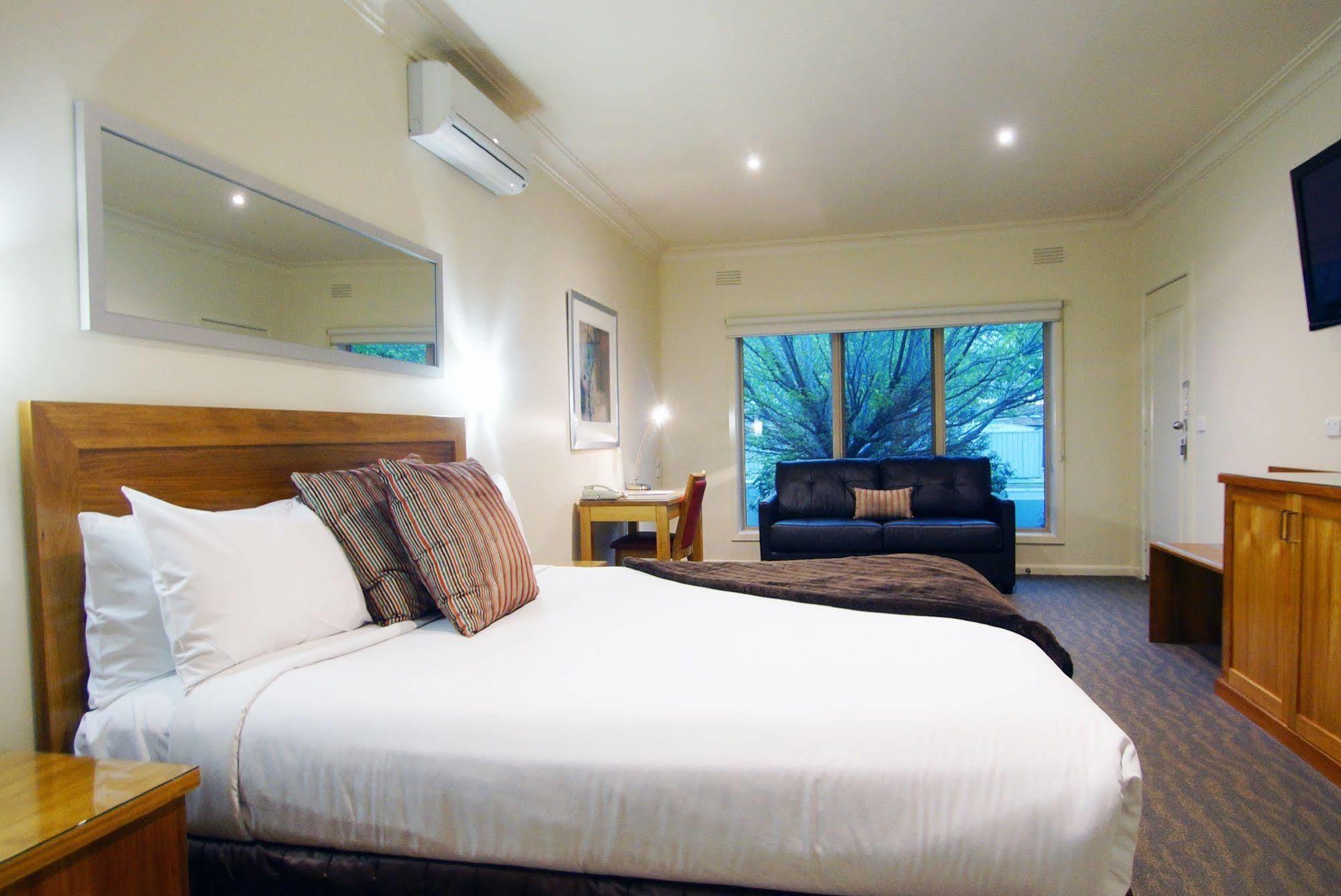 The Wyndhamere Motel Shepparton Extérieur photo