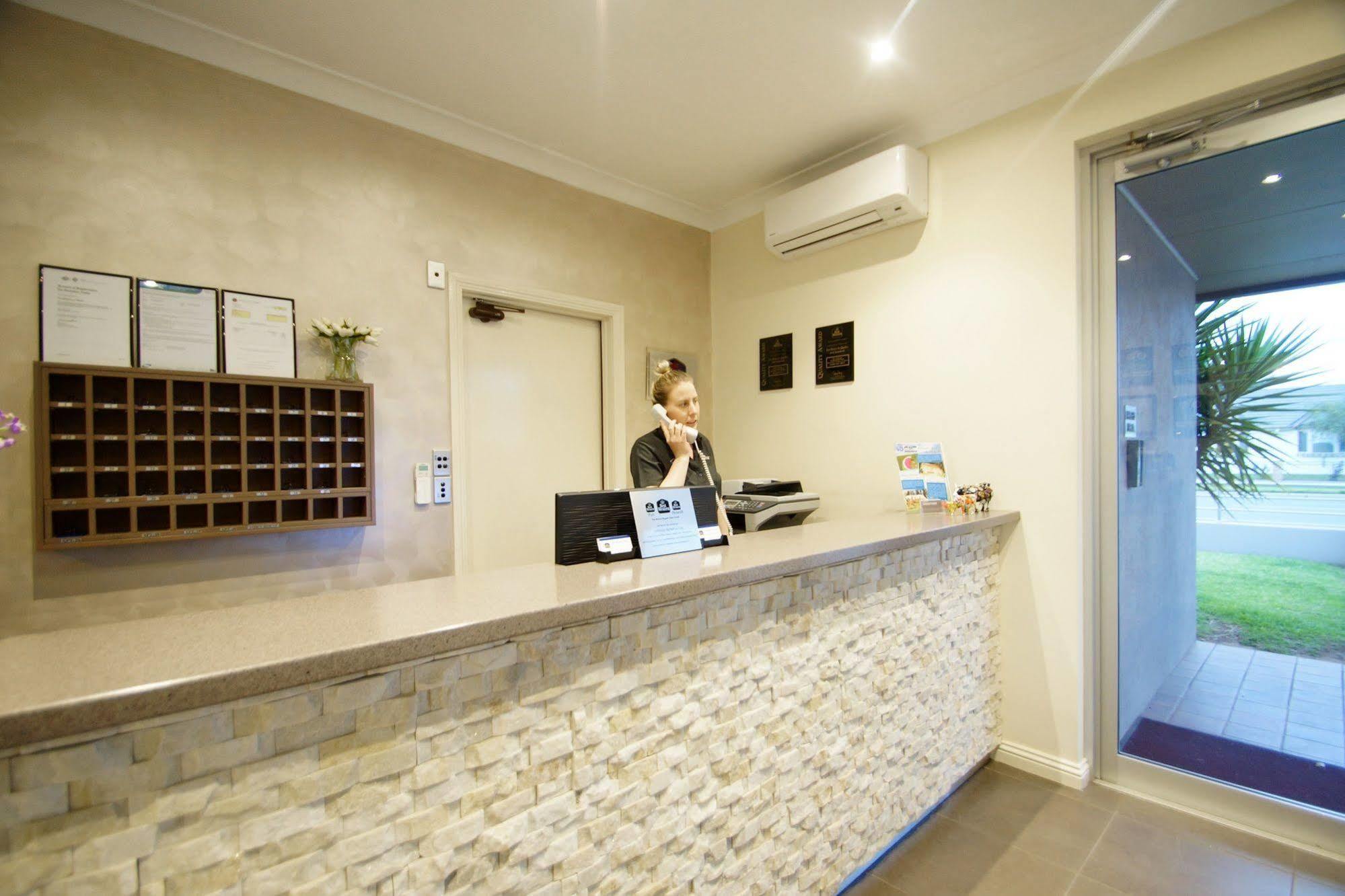 The Wyndhamere Motel Shepparton Extérieur photo