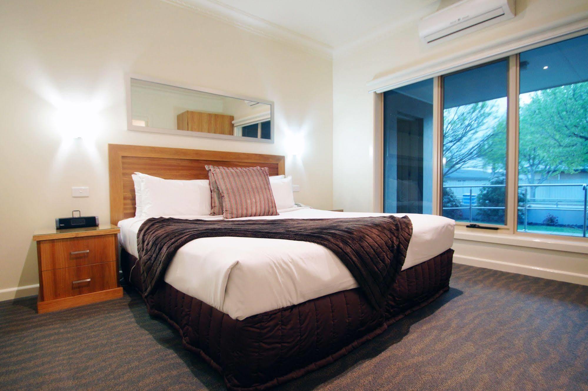 The Wyndhamere Motel Shepparton Extérieur photo